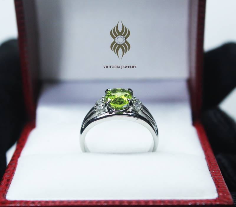 Nhẫn Nữ Đính Đá Peridot - RT232P5